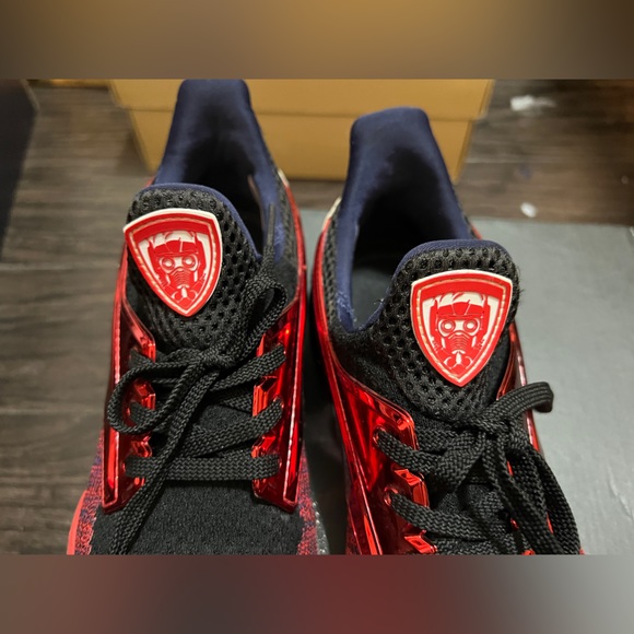 Lining×Marvel used sneakers - Picture 3 of 5